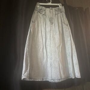 Vintage JORDACHE Acid-Wash denim skirt
